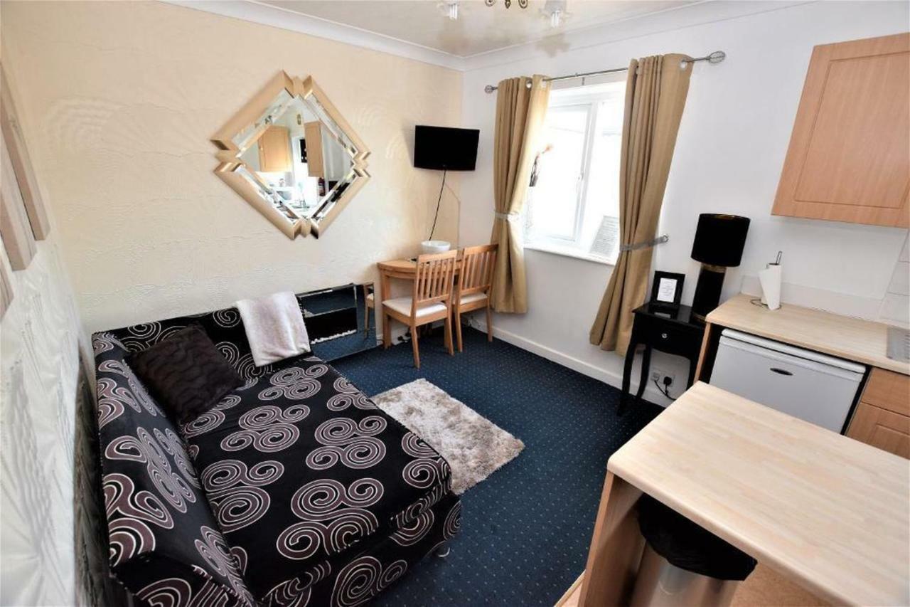 Bridle Lodge Apartments Blackpool Luaran gambar
